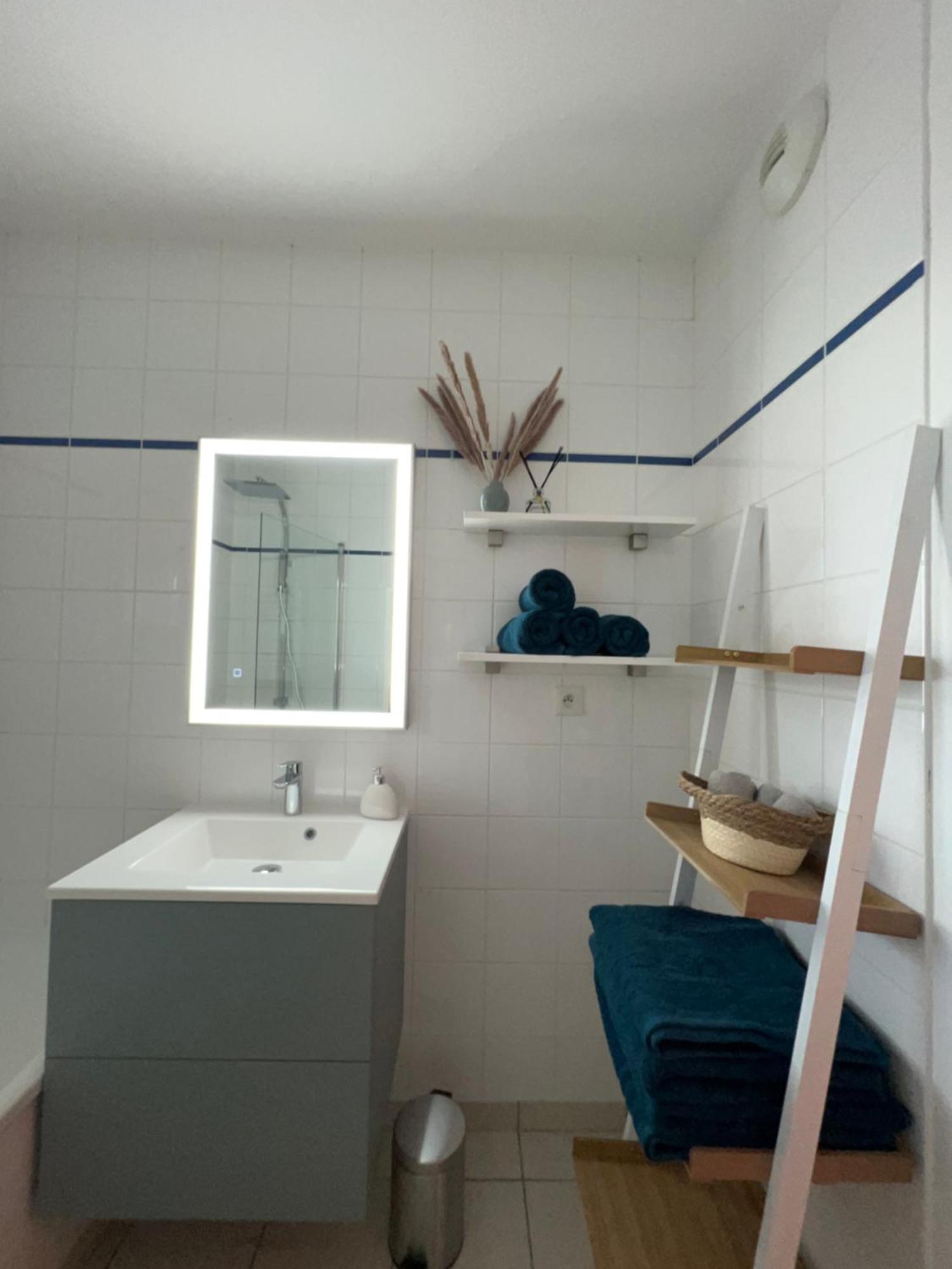 Appartement Plage Restaurant Et Parking Privatif Wimereux Esterno foto
